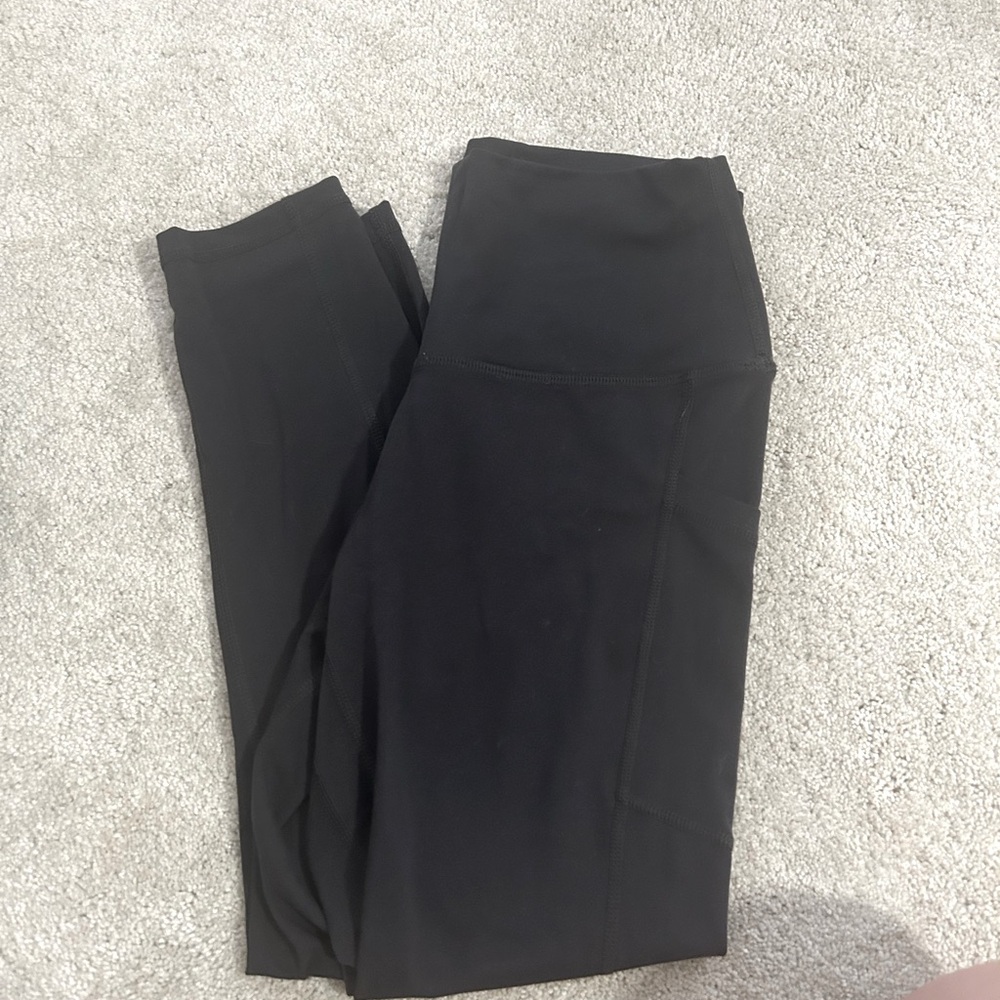 Colorfulkoala Women's High Waisted Yoga Capris 21" Inseam Leggings with Pockets